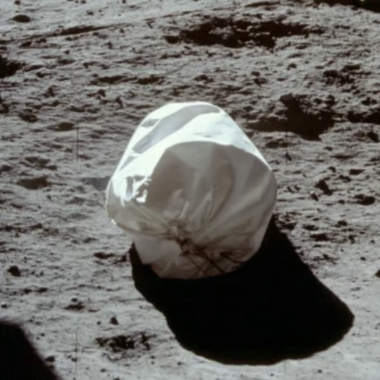 Moonbag — recently traded by Trenchman on Solana