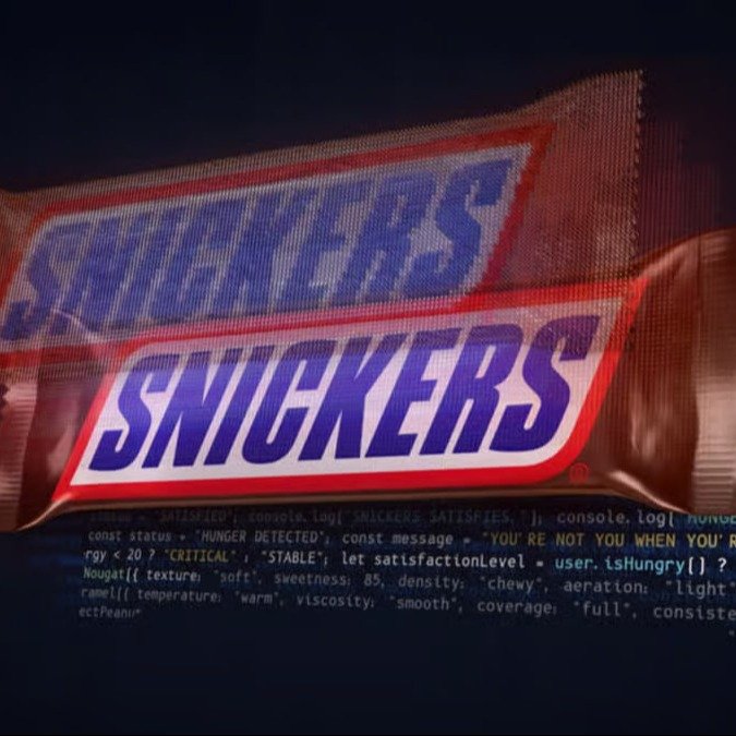 SNICKERS logo