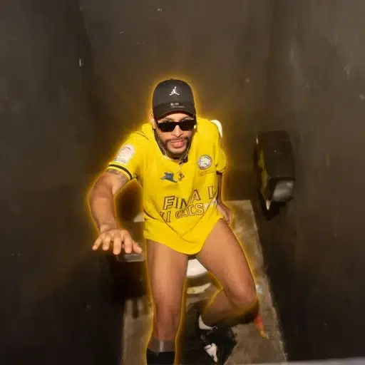 SHITTER