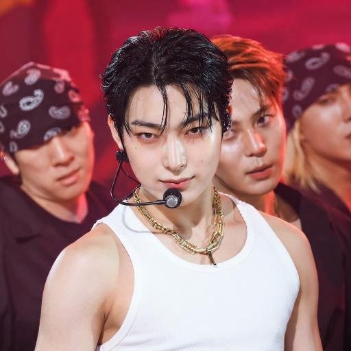 ATEEZ