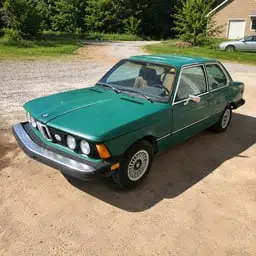 BMW320i