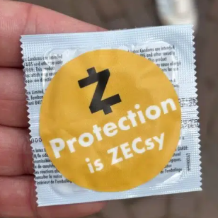 CONDOM logo